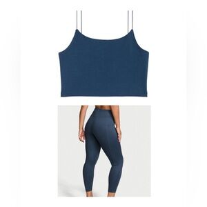 Set Vxs Blue High-Waisted Leggings and top